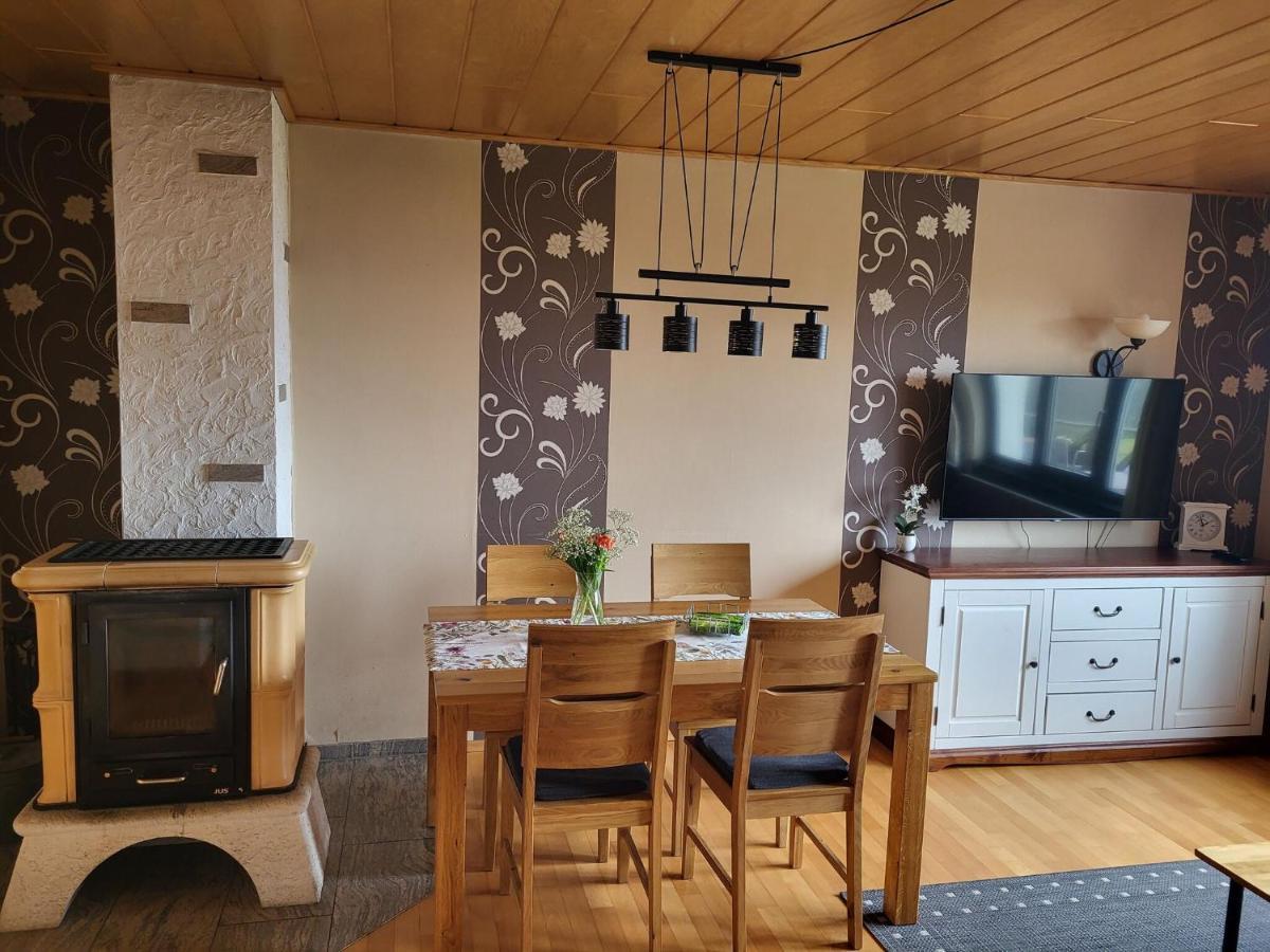 Luxurious Farmhouse Near The Ski Area Villa เฮลเลนธาล ภายนอก รูปภาพ